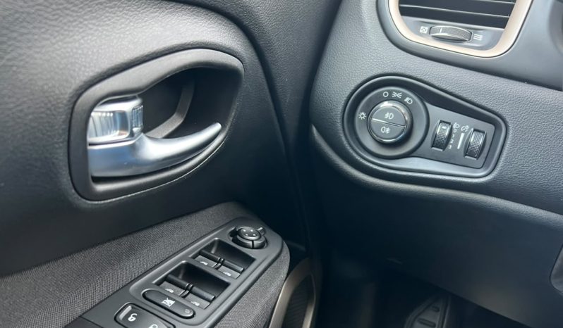 JEEP RENEGADE SPORT 1.8 FLEX MANUAL 2016/2017 full