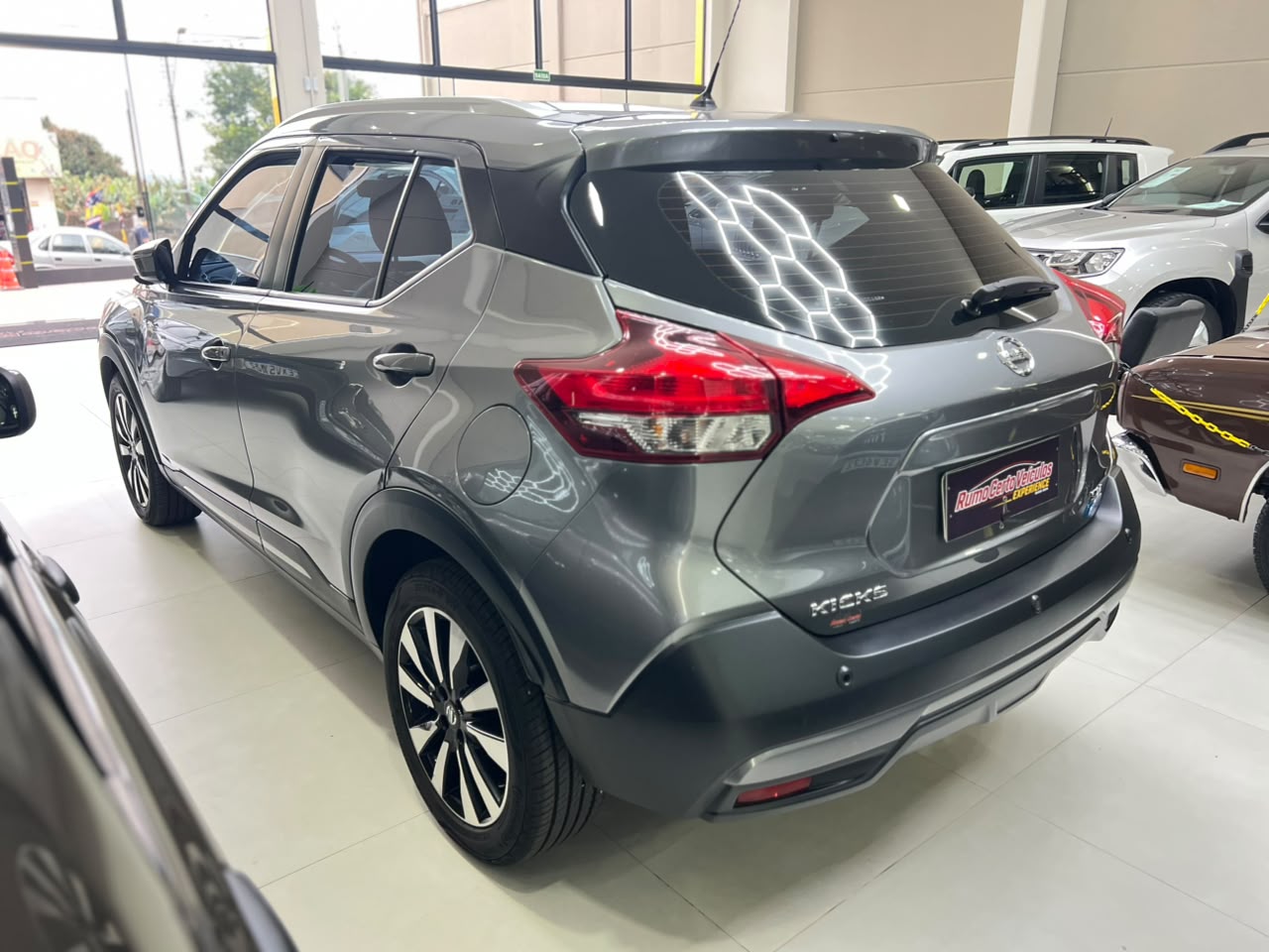 Nissan Kicks Sv 1.6 Automático Flex - foto 17
